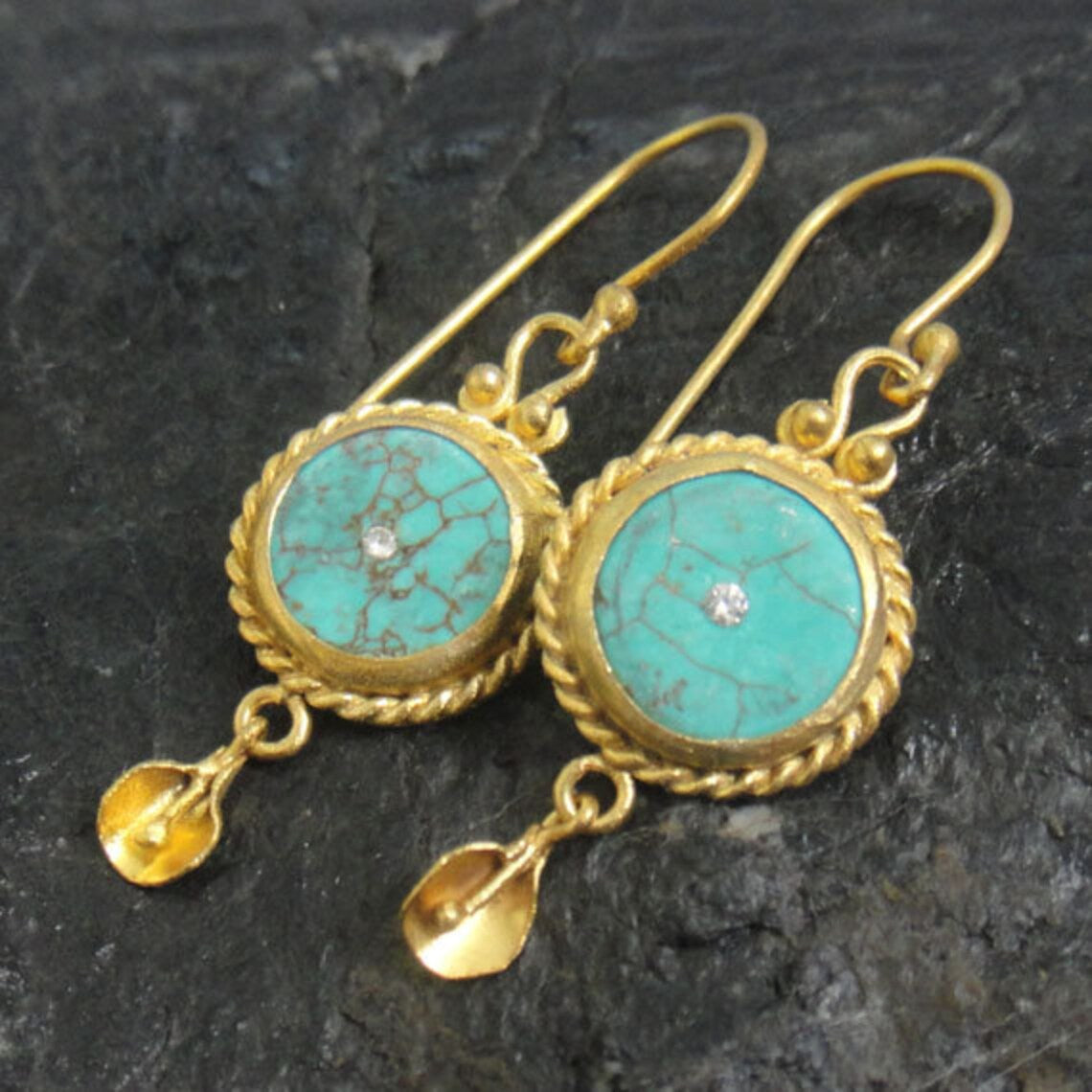 f5ad92e4285c52f864863ab9a42b0872